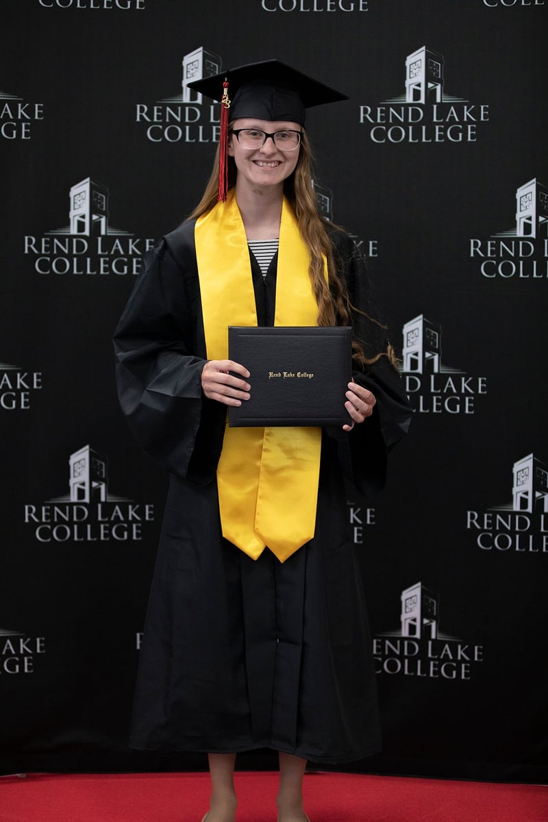 skills-center-grads-moyer-1-web