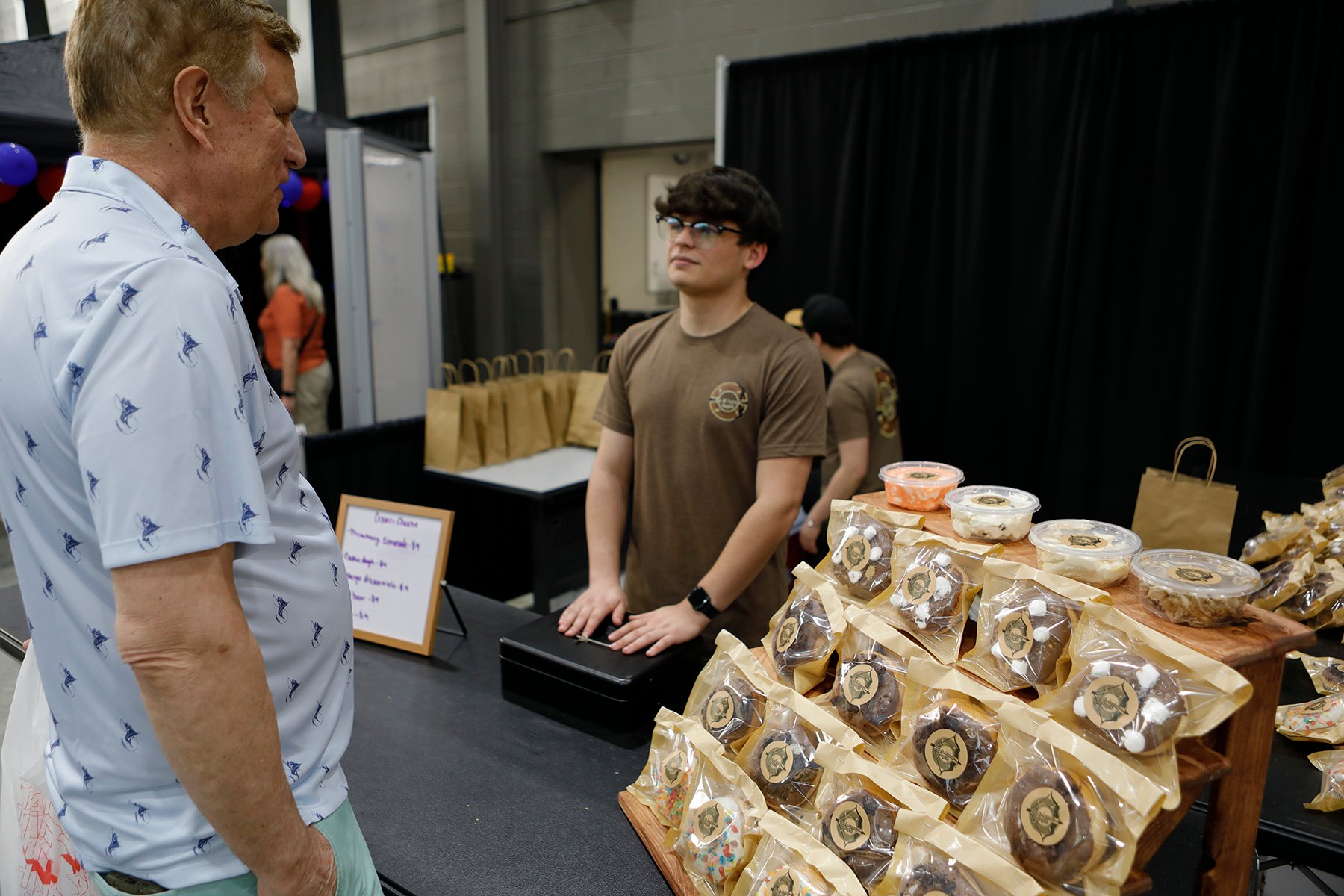 bo-and-arrow-bagels-candid-media