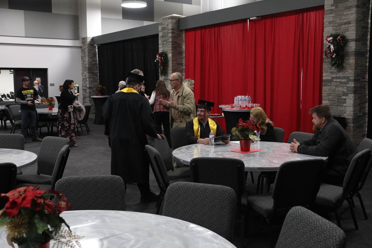 adult-ed-graduation-december-2023-28