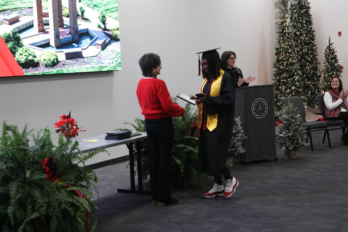 adult-ed-graduation-december-2023-6