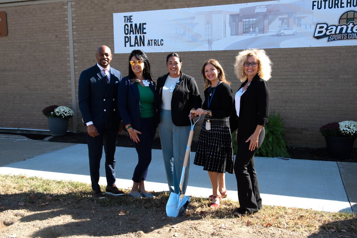 bsc-groundbreaking-team-deaconess